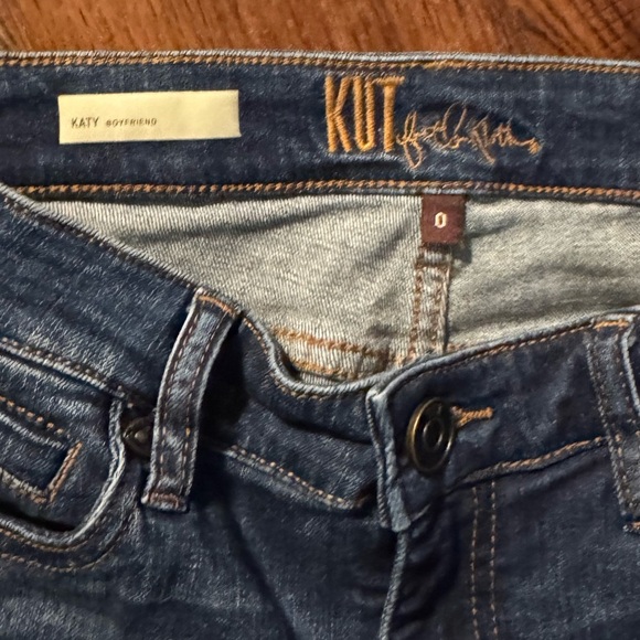 Kut from the Kloth Katy Cropped Boyfriend Cuffed Jeans - Picture 6 of 6